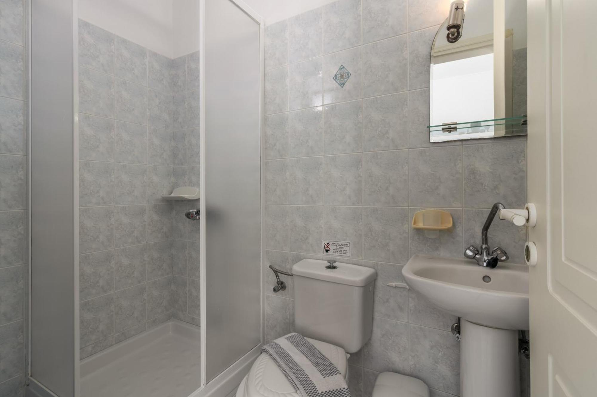 Tina'S Apartments آداماس الغرفة الصورة
